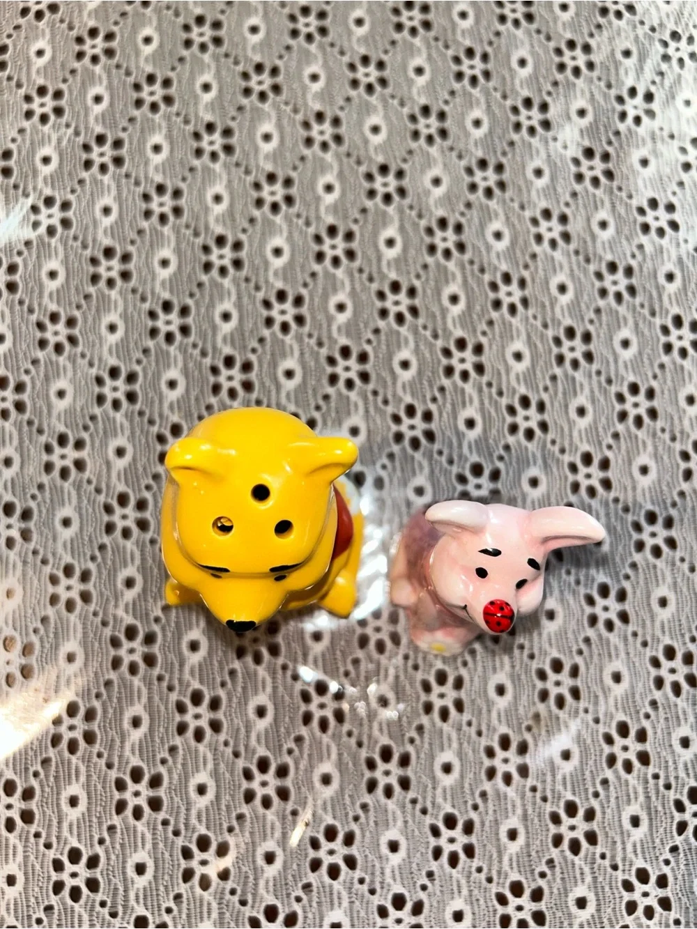 Winnie-the-Pooh and Piglet Floral Ceramic Salt and Pepper Set